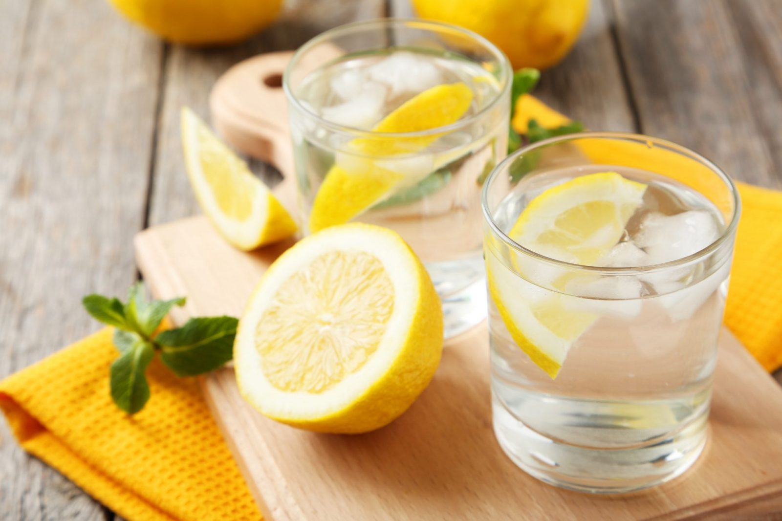 limonlu su içmenin faydaları