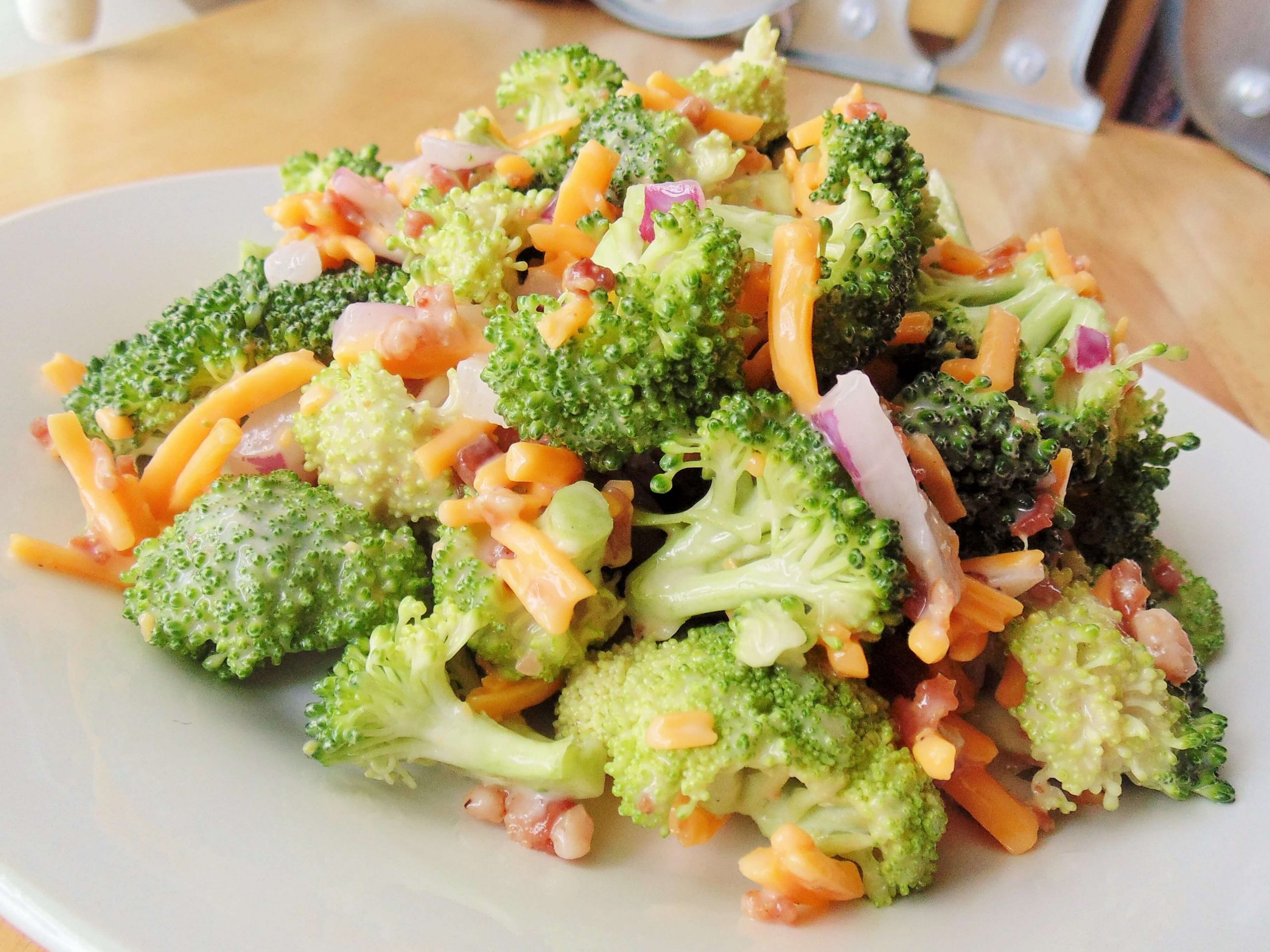 renkli brokoli salatası